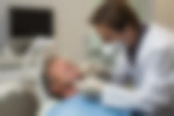 都匀牙博仕口腔诊所洗牙原价298元起，现仅需198元起，限时优惠，赶快来享受吧！