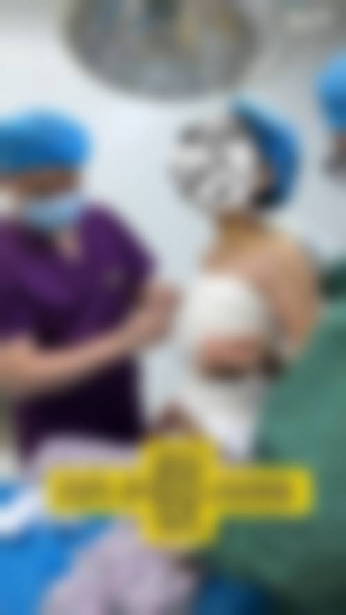 三、六盘水万烽整形医院医生介绍