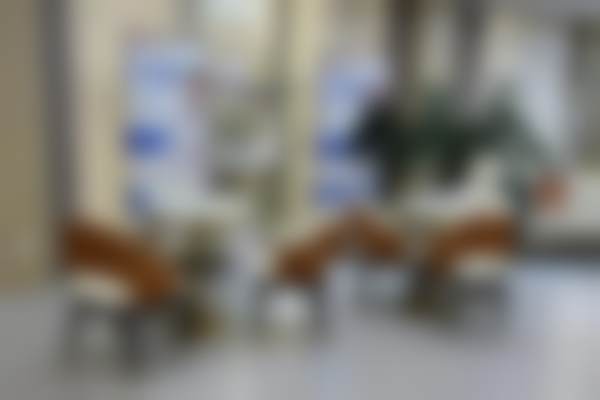 七、江阴红房子妇产医院医美程富生医生怎么预约？