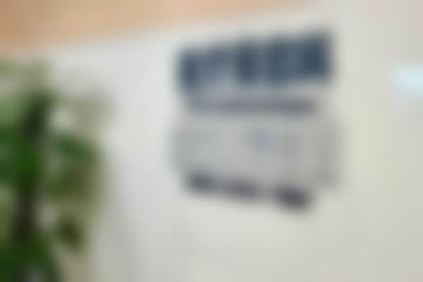 四、重庆松山医院医学美容李新医生坐诊医院