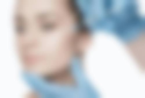 八、南京中天皮肤病医院医疗美容科怎么预约？