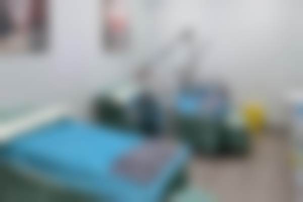 四、长沙雨花素妍医疗美容黄启云医生坐诊医院