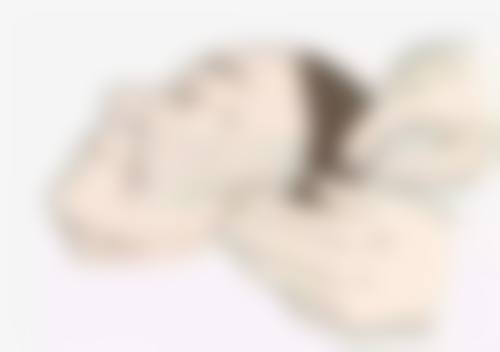 药物治疗:借助药物力量淡化腿上疤痕色素沉着